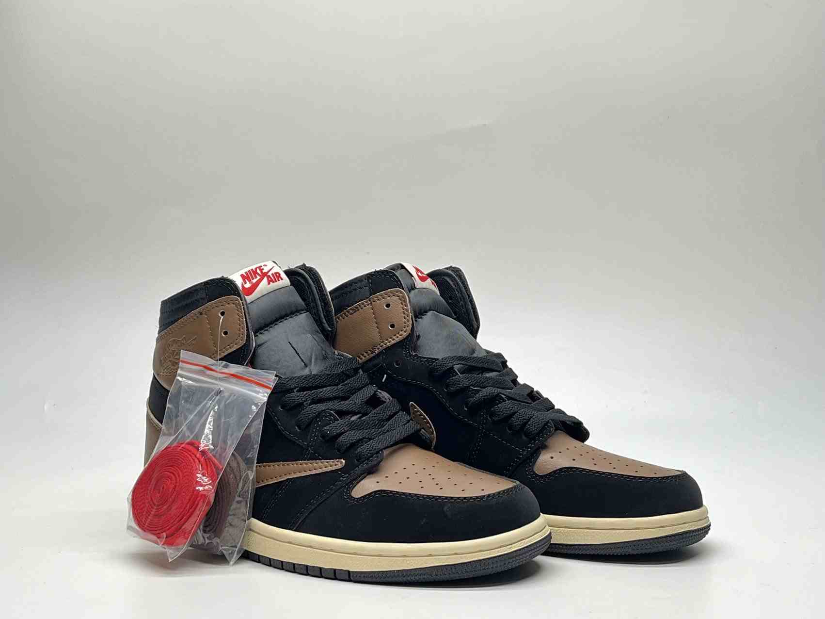 Air Jordan 1  Black Mocha inverted hook  us5.5-us13 Men's shoes