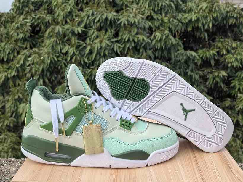 Air Jordan 4 “First Class”for WNBAAthletesus5.5-us13 Women's  shoes