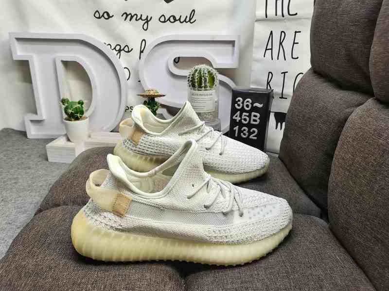 DS-132 Men's  Women's   Yeezy 350 Boost V2 shoes ud5.5-us11 8