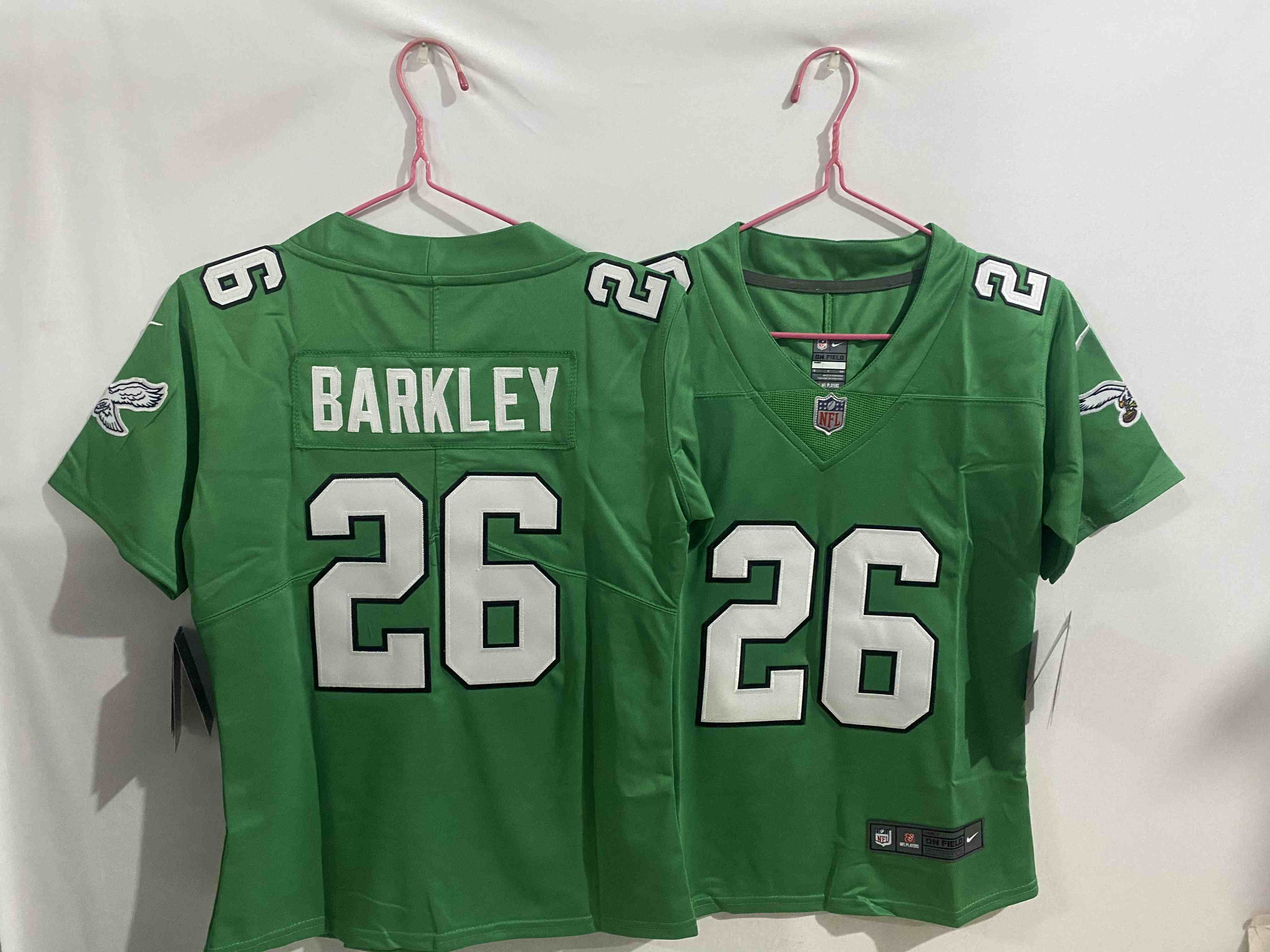 Women's Philadelphia Eagles #26 Saquon Barkley Kelly Green Vapor Untouchable Limited Football Stitched Jersey